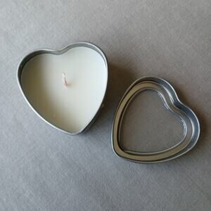 small scented heart container candle 2" never used, not burned vanilla